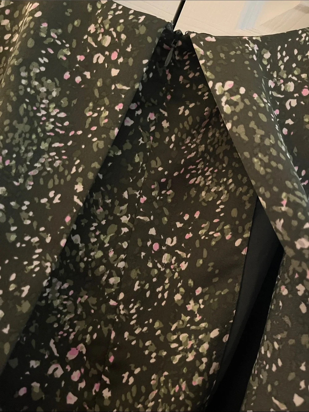 Banana Republic Sleeveless Dark Green Floral Blouson Waist Dress